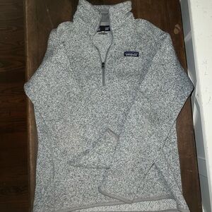 Patagonia pullover size L